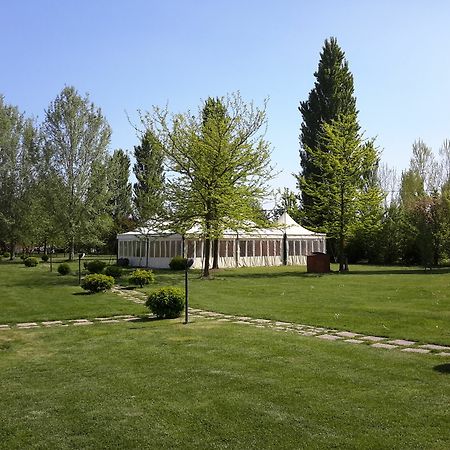 Lama Di Valle Rosa Феррара Экстерьер фото
